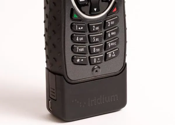 [IRI9575ADAUSB] Iridium 9575 Extreme Power & USB Adapter